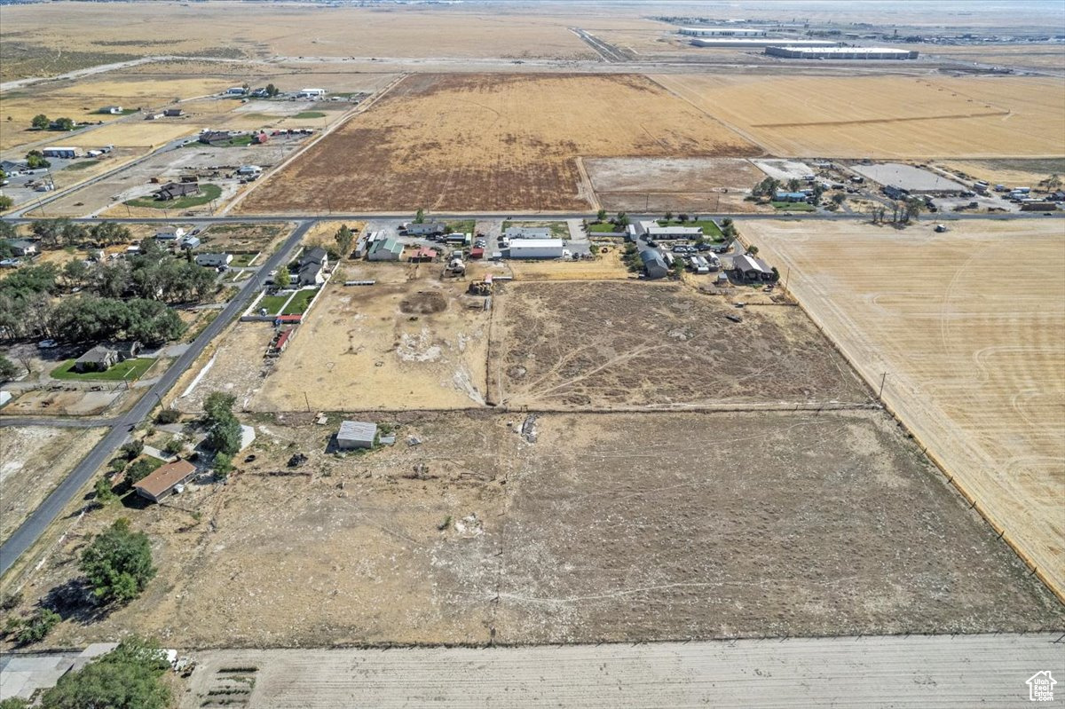 GOLDEN GARDENS - Residential
