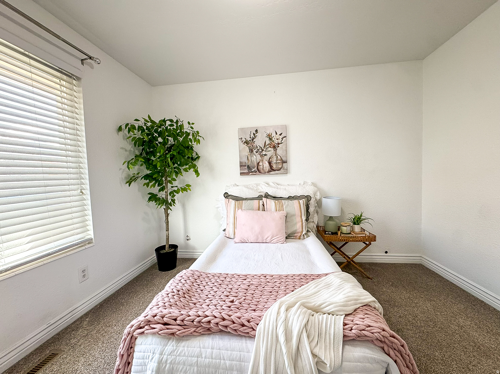 SHERWOOD MEADOWS - Residential