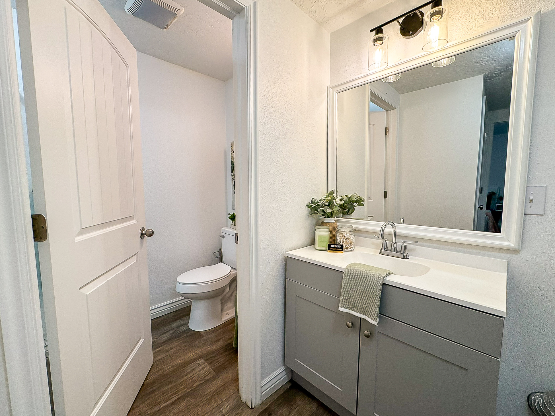 SHERWOOD MEADOWS - Residential