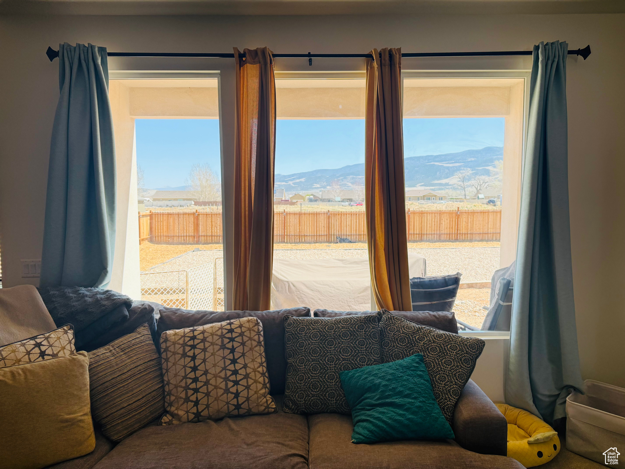 PINEVIEW ESTATES - Residential