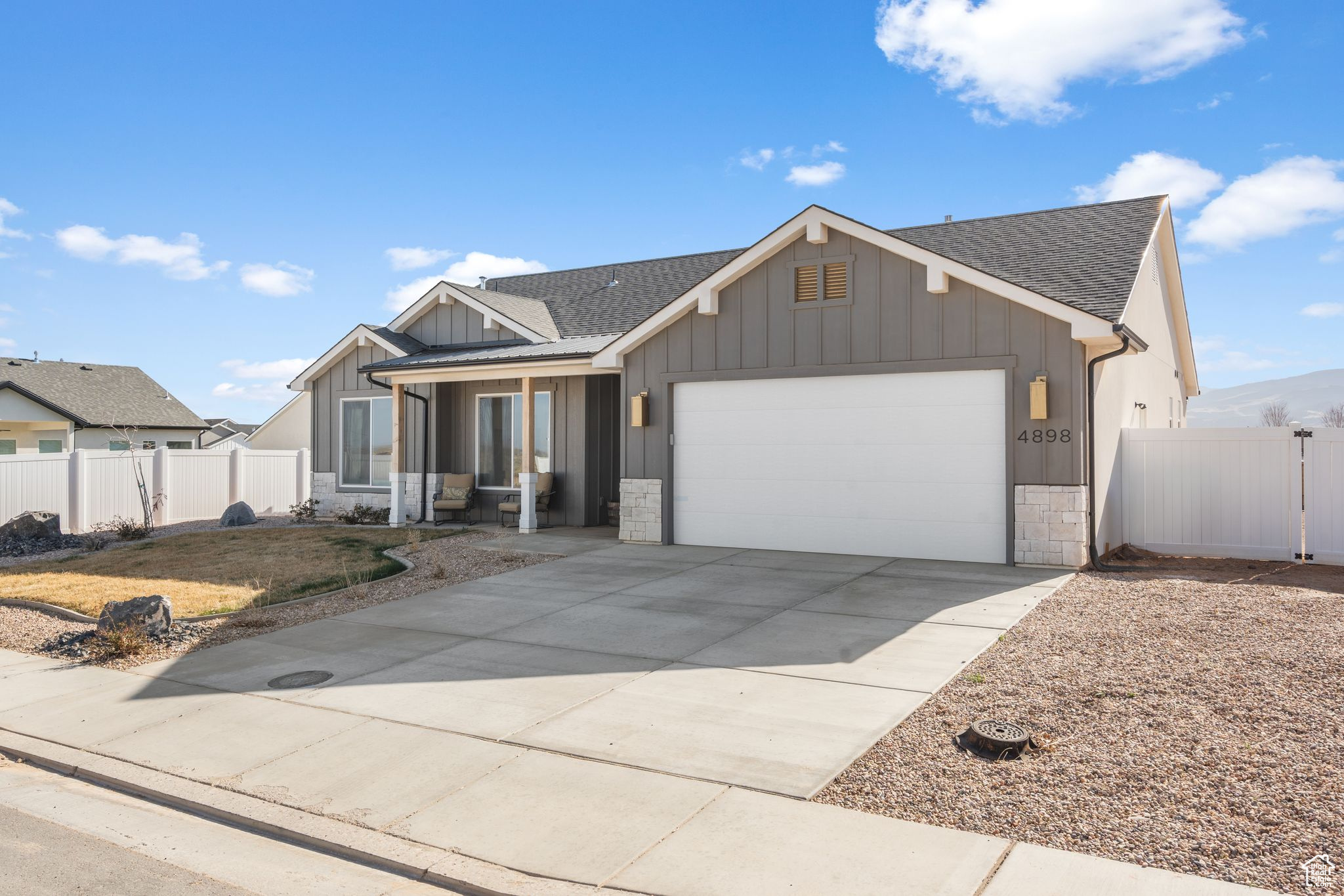 Price reduced!! Beautiful newer home in Pine View Estates! Prime location w/mountain views! Fenced! RV parking! Backyard has custom cedar fence-a unique exception to this property! Front yard fully landscaped w/auto sprinklers & backyard has been xeriscaped w/rocks, mulch, & railroad ties for your comfort*Window coverings a plus for a newer home*Prime location w/no one behind you*Tall windows in rear of home bring in the sunlight as it rises in the back of the home in the mornings & sunsets in the front w/minimal windows for efficient heat control*View & morning sun in the kitchen! Master closet has wood built-ins*All rooms have fans w/large fan in living room*Very bright & open aesthetics*PVC wood flooring*Tile in bathrooms*So much privacy in backyard! Save money & time to build- this one is ready to go! Hurry!