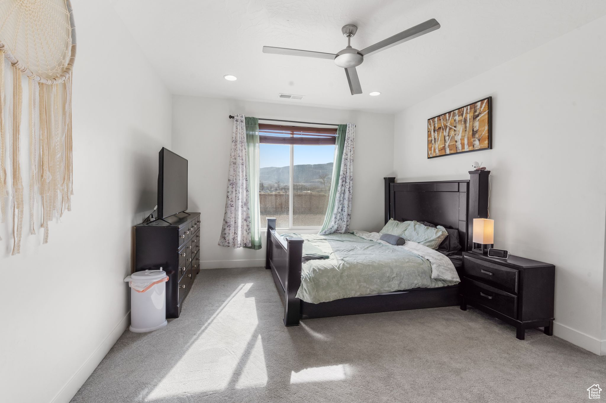 PINEVIEW ESTATES - Residential