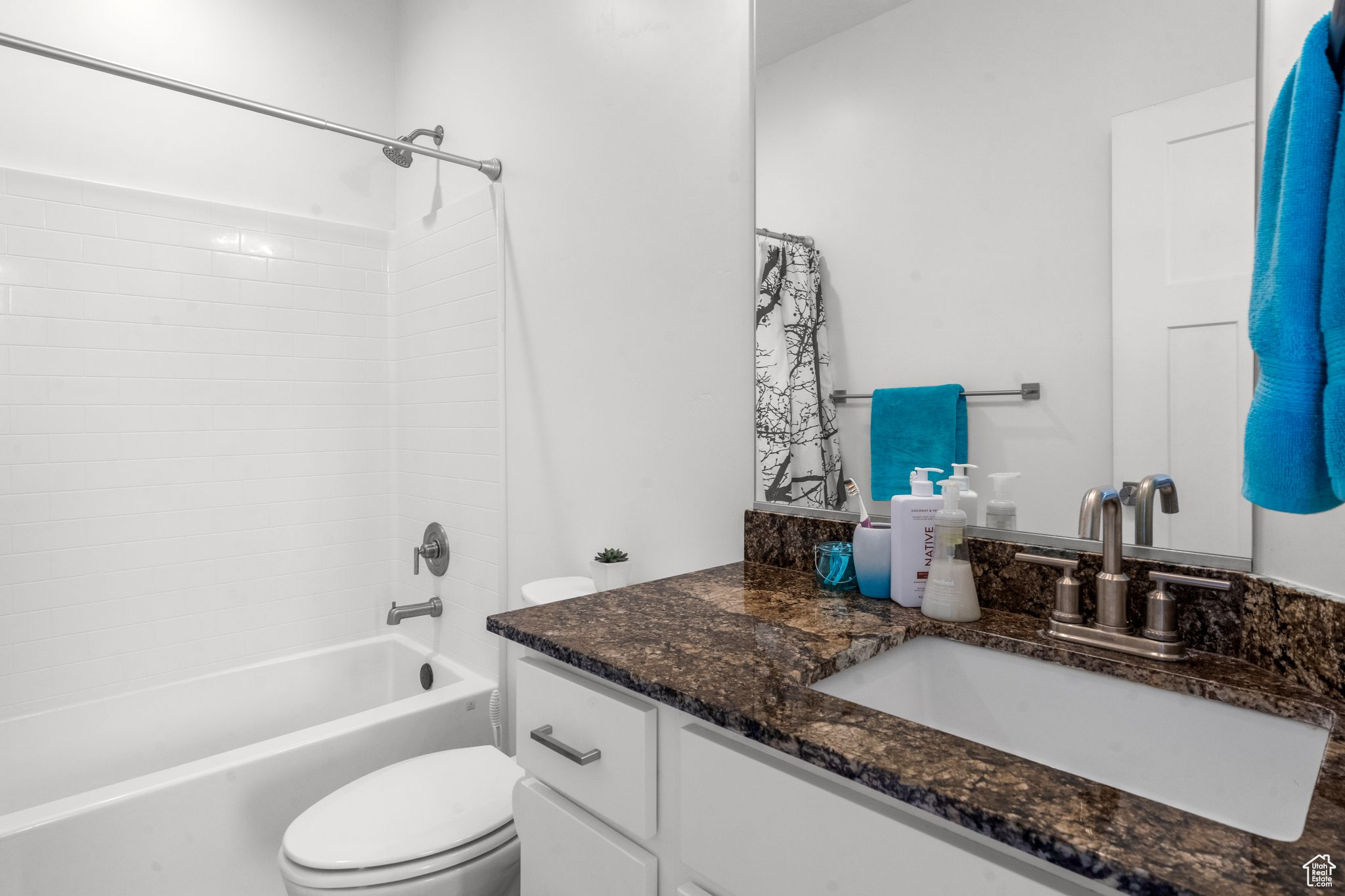 PINEVIEW ESTATES - Residential