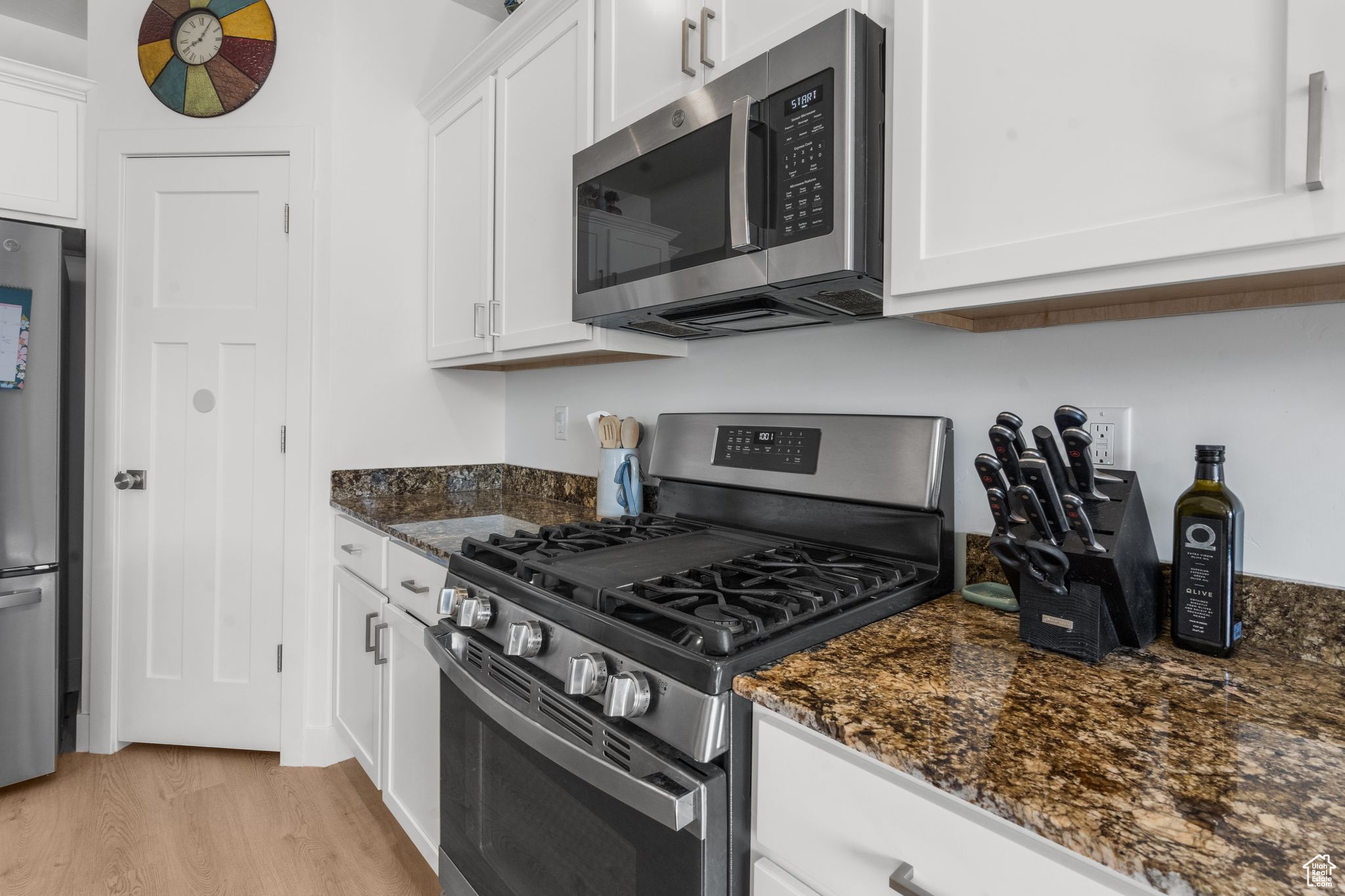 PINEVIEW ESTATES - Residential
