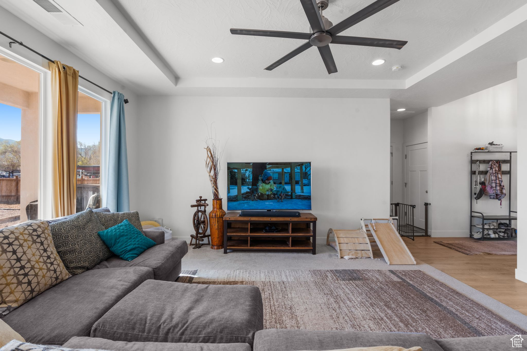 PINEVIEW ESTATES - Residential