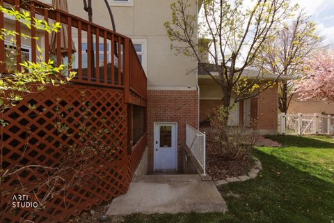 Tiny photo for 1209 E BEAR HOLLOW CV, Draper, UT 84020 (MLS # 2147254)