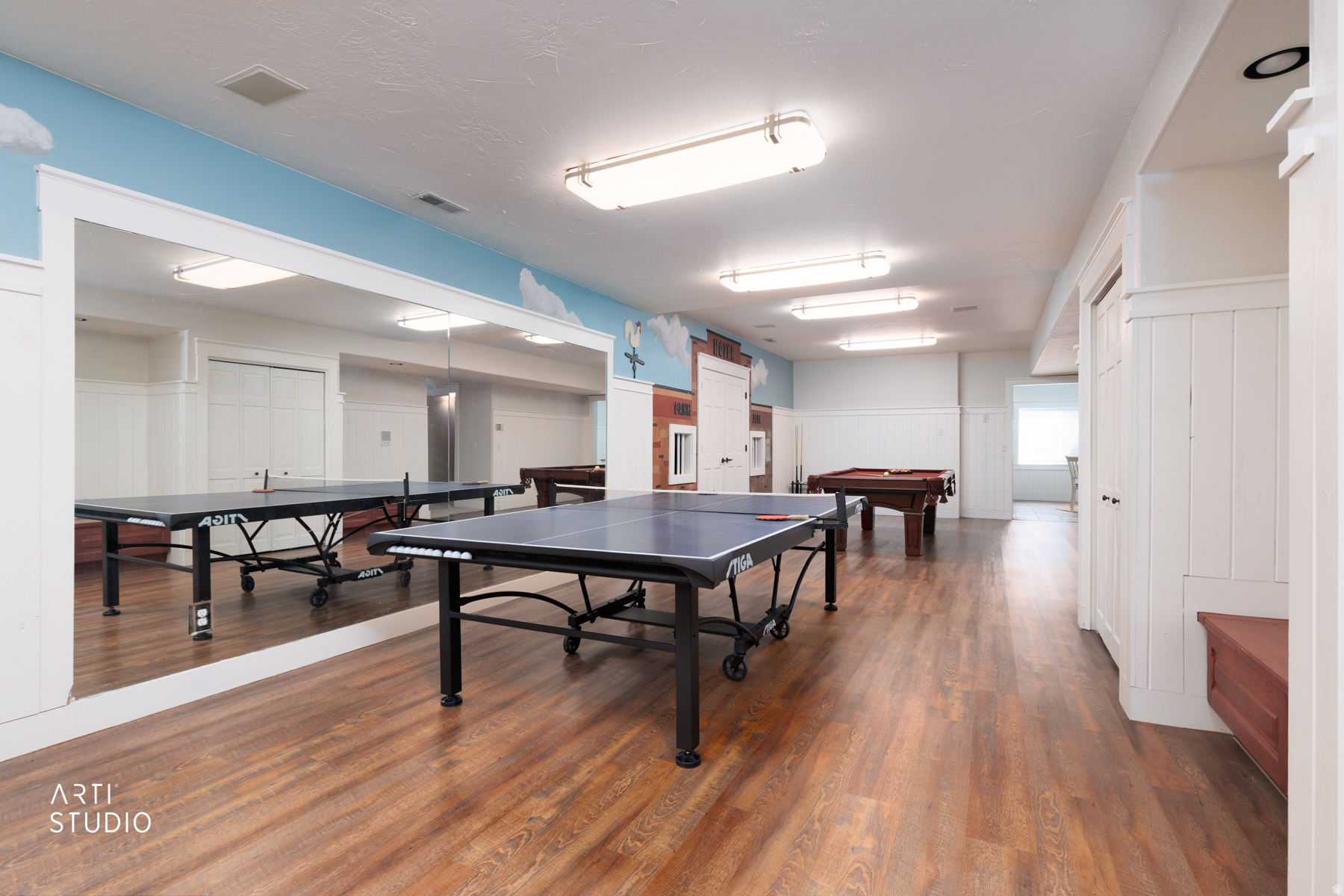 BEAR HOLLOW ESTATES - Residential