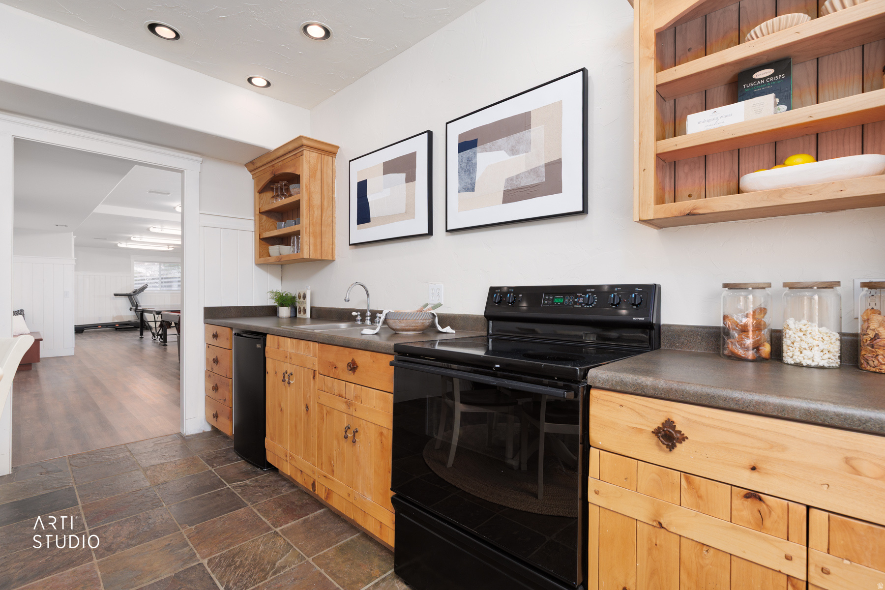 BEAR HOLLOW ESTATES - Residential