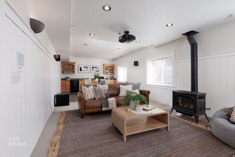 Tiny photo for 1209 E BEAR HOLLOW CV, Draper, UT 84020 (MLS # 2147254)