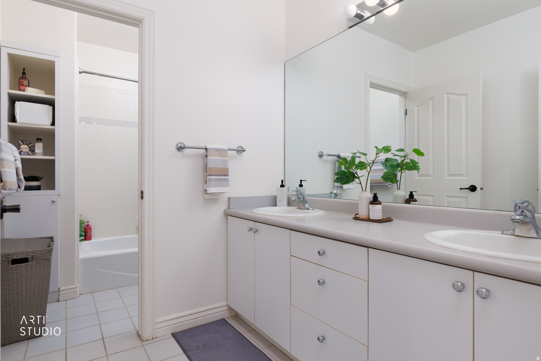 BEAR HOLLOW ESTATES - Residential