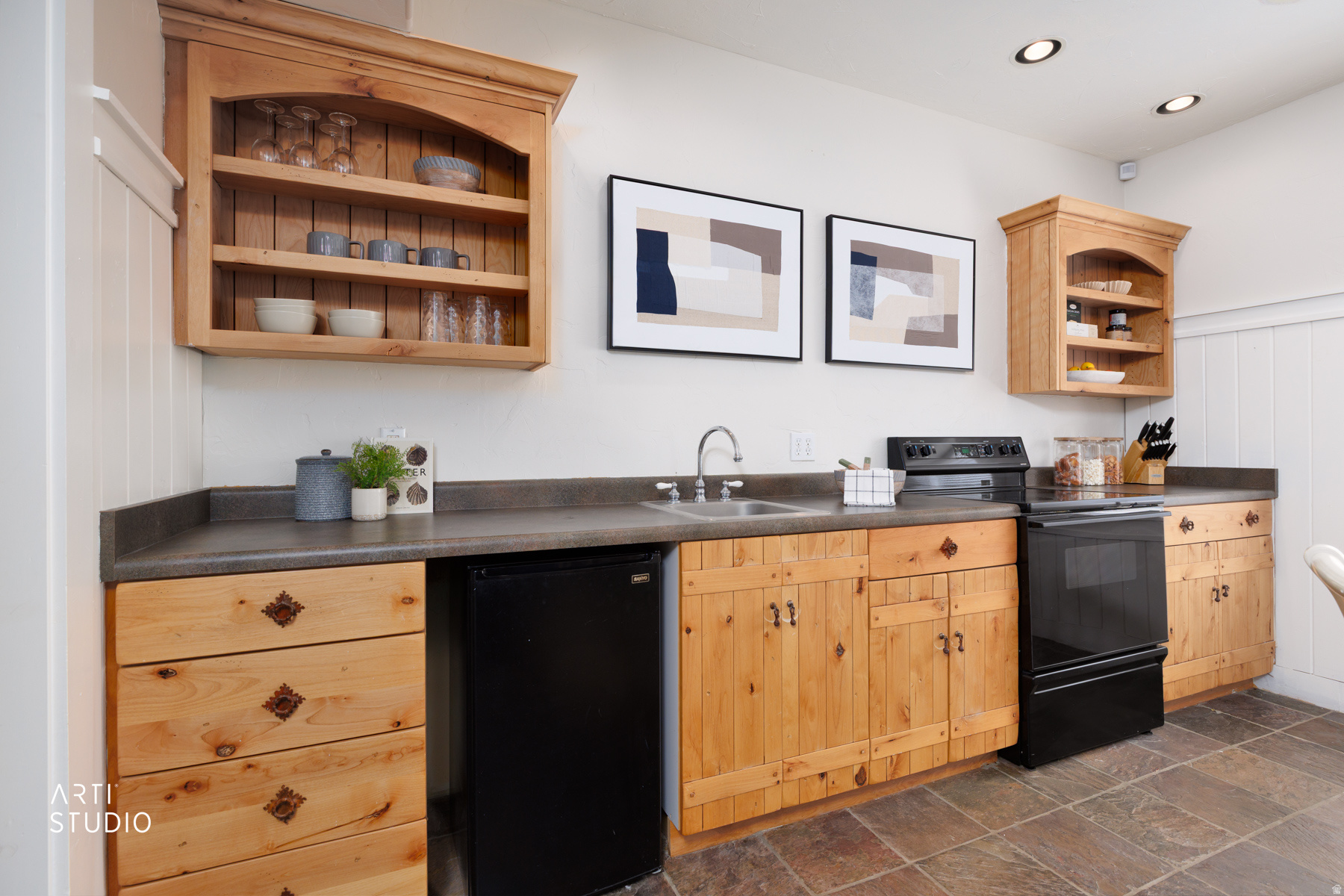 BEAR HOLLOW ESTATES - Residential