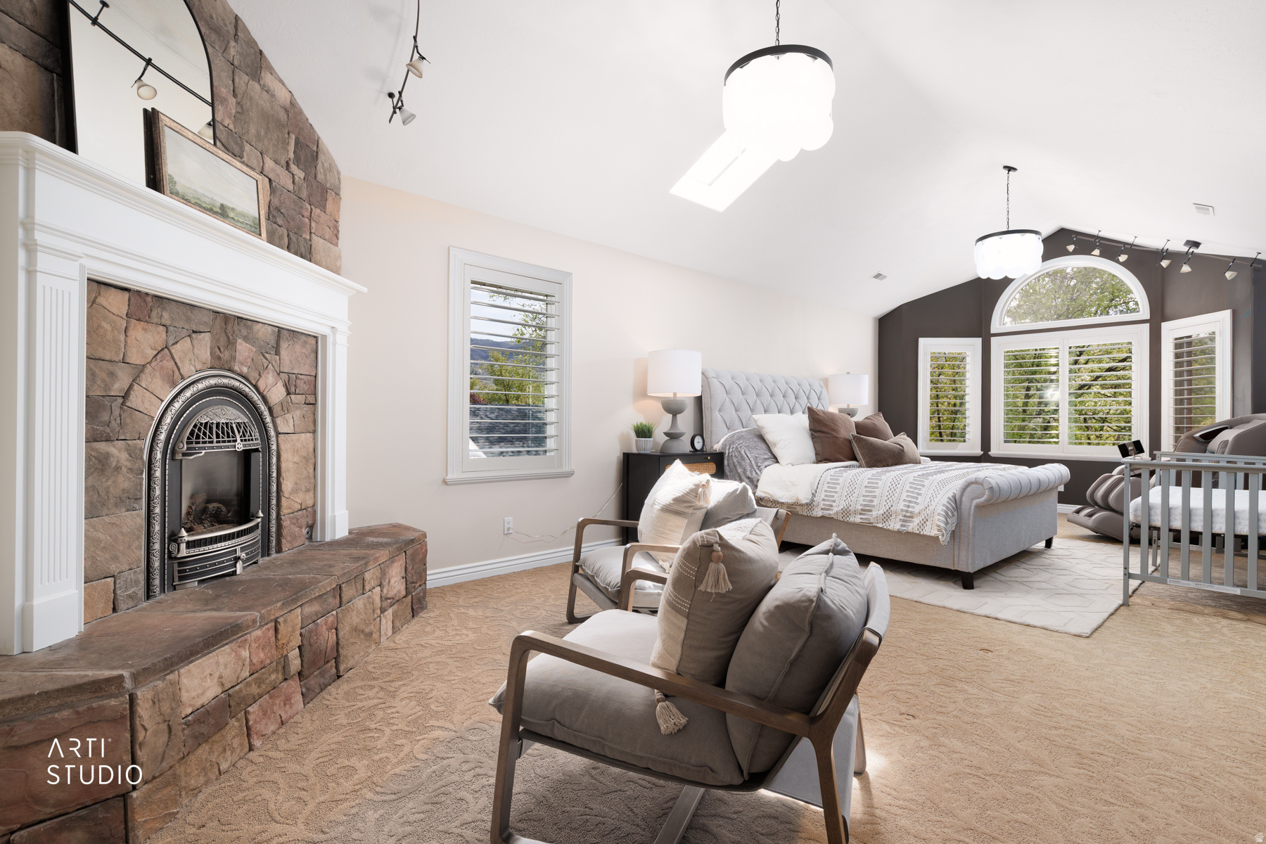 BEAR HOLLOW ESTATES - Residential