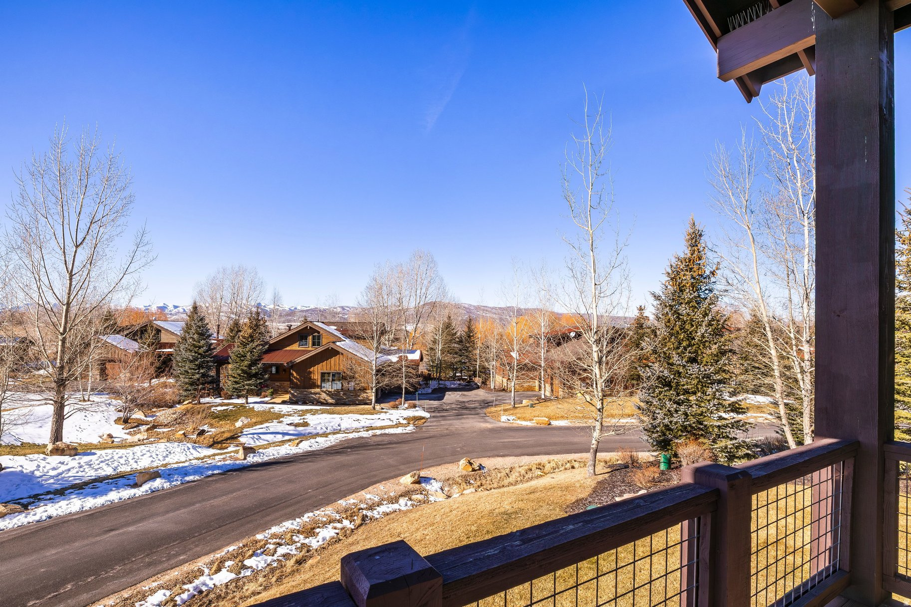 HIGH STAR RANCH - Residential