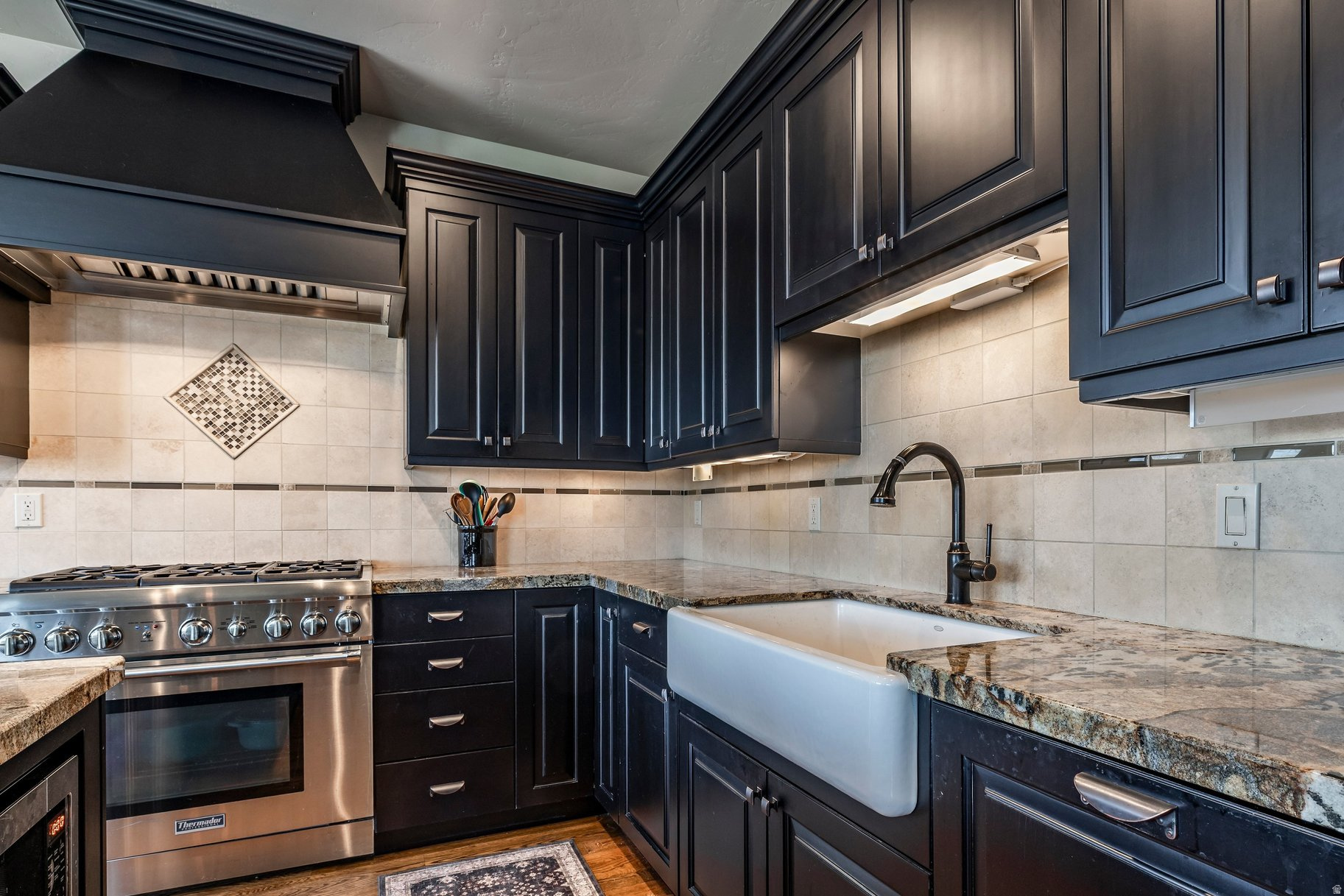 HIGH STAR RANCH - Residential