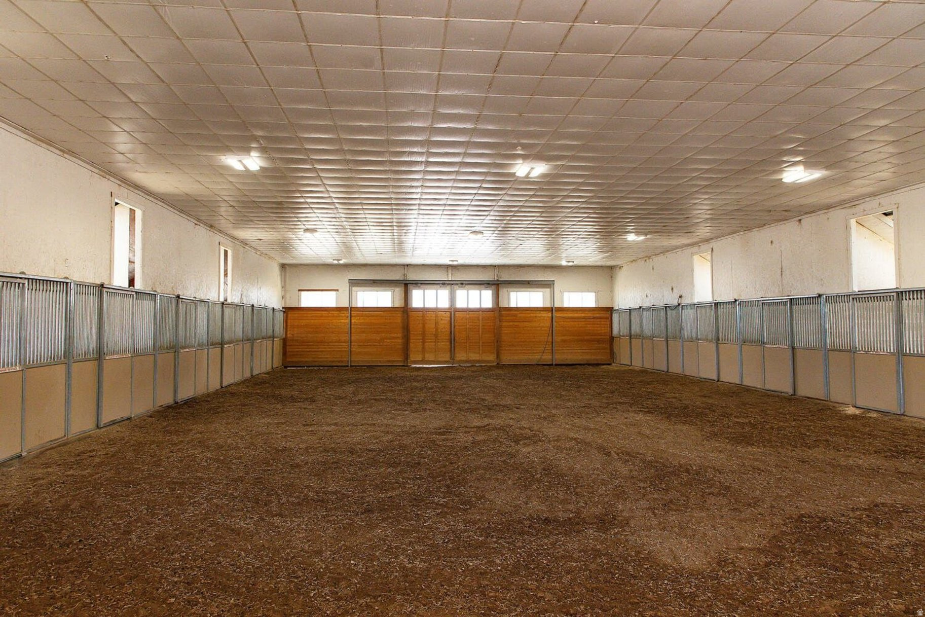 HIGH STAR RANCH - Residential