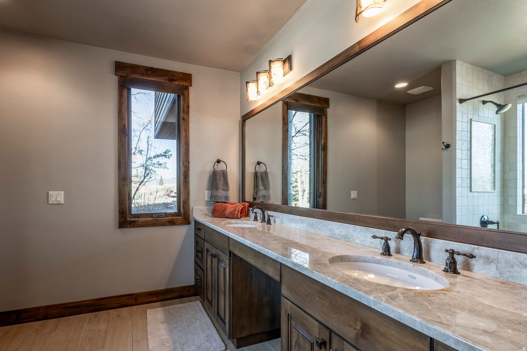 HIGH STAR RANCH - Residential