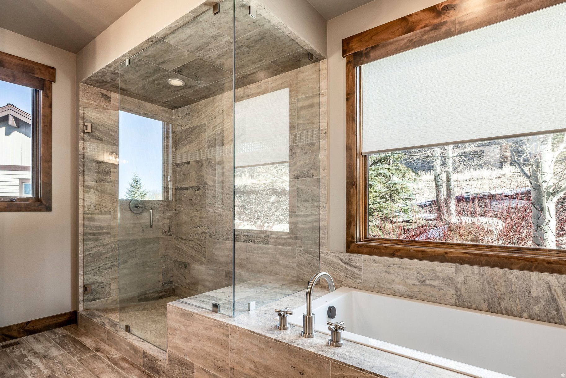 HIGH STAR RANCH - Residential