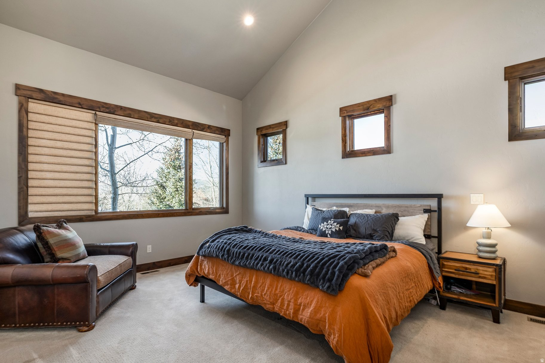 HIGH STAR RANCH - Residential