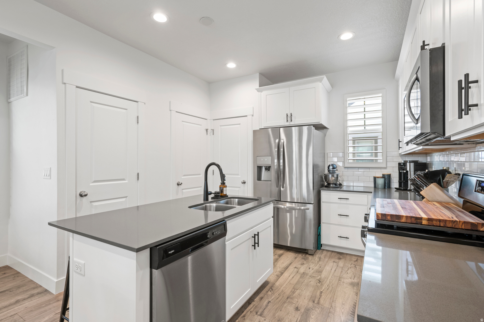 DAYBREAK - Residential