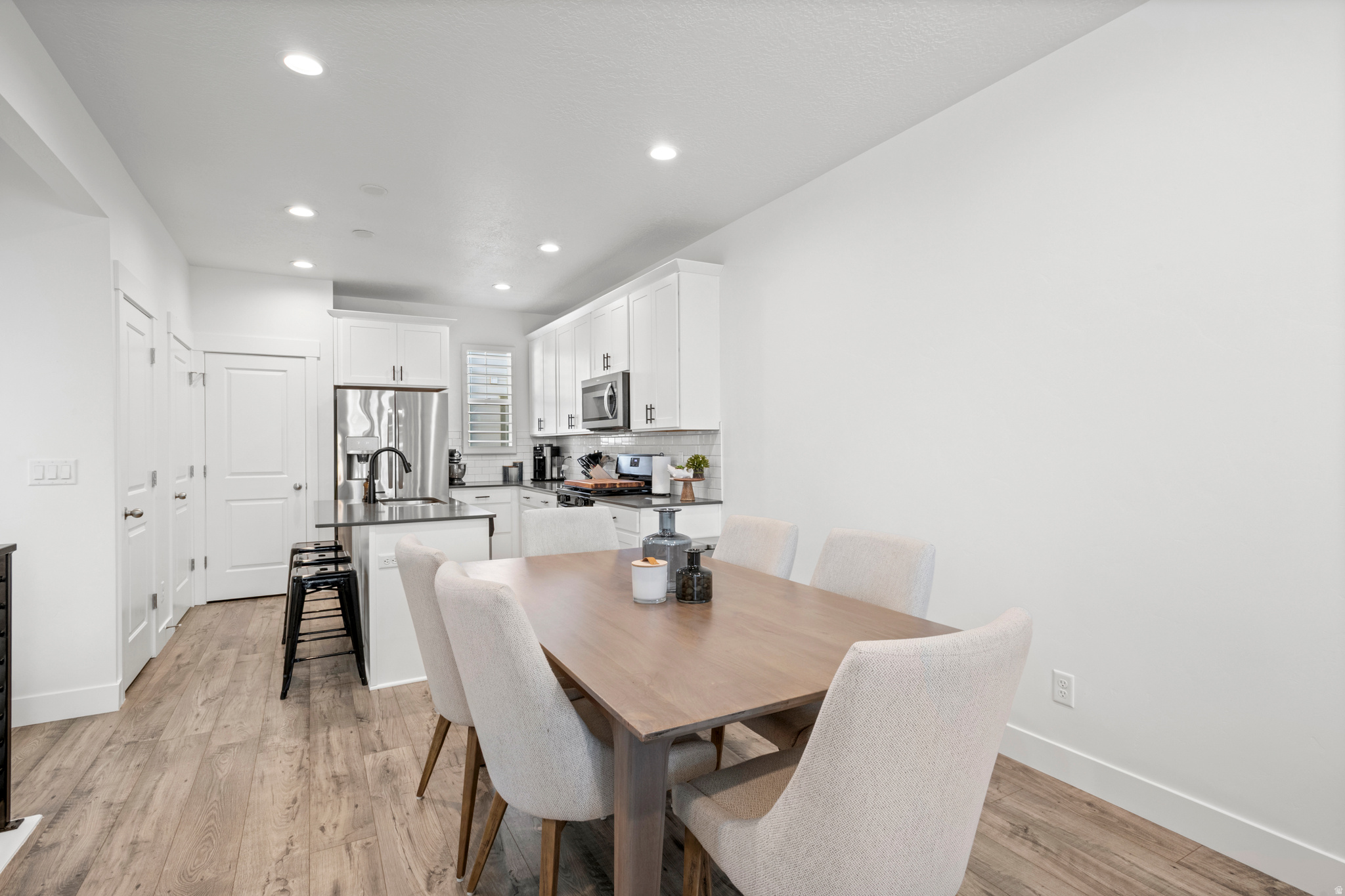 DAYBREAK - Residential