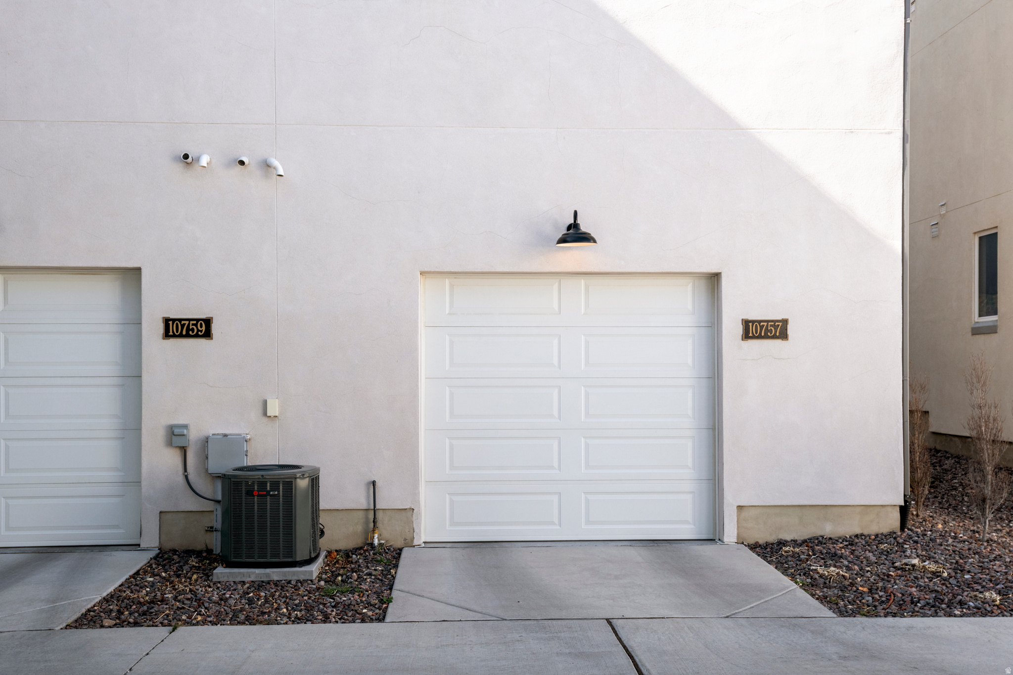 DAYBREAK - Residential