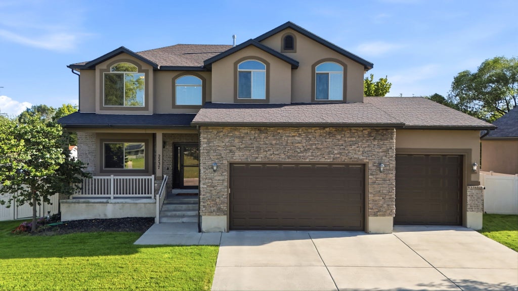 Photo of 2237 W 7550 S, West Jordan, UT 84084 (MLS # 2186256)
