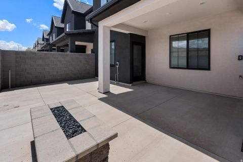 Tiny photo for 1733 S RIPPLE ROCK DR #3023, Washington, UT 84780 (MLS # 2121459)
