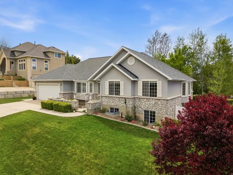 Tiny photo for 682 E 175 N, Lindon, UT 84042 (MLS # 2152871)