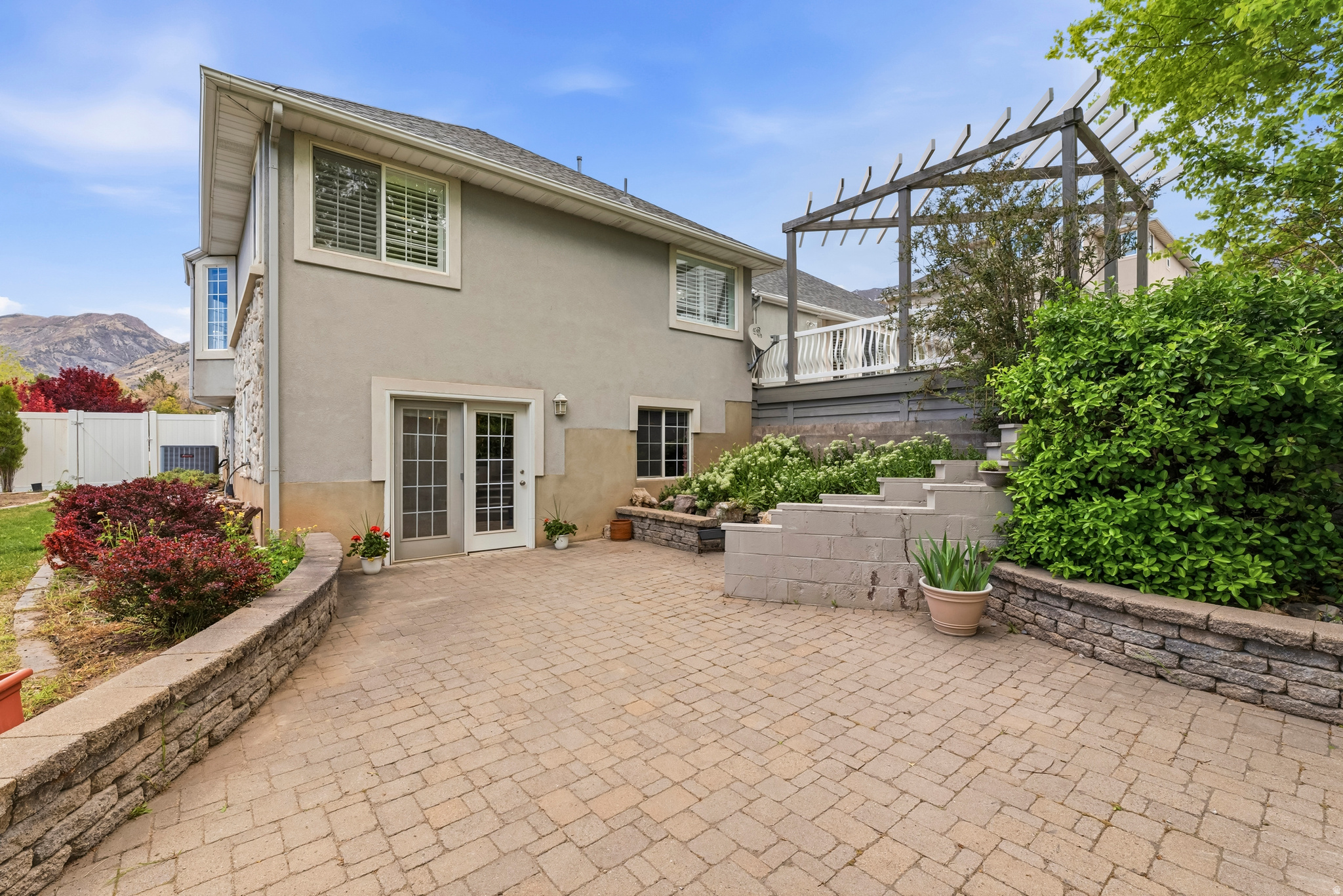 SHADOW RIDGE ESTATES - Residential