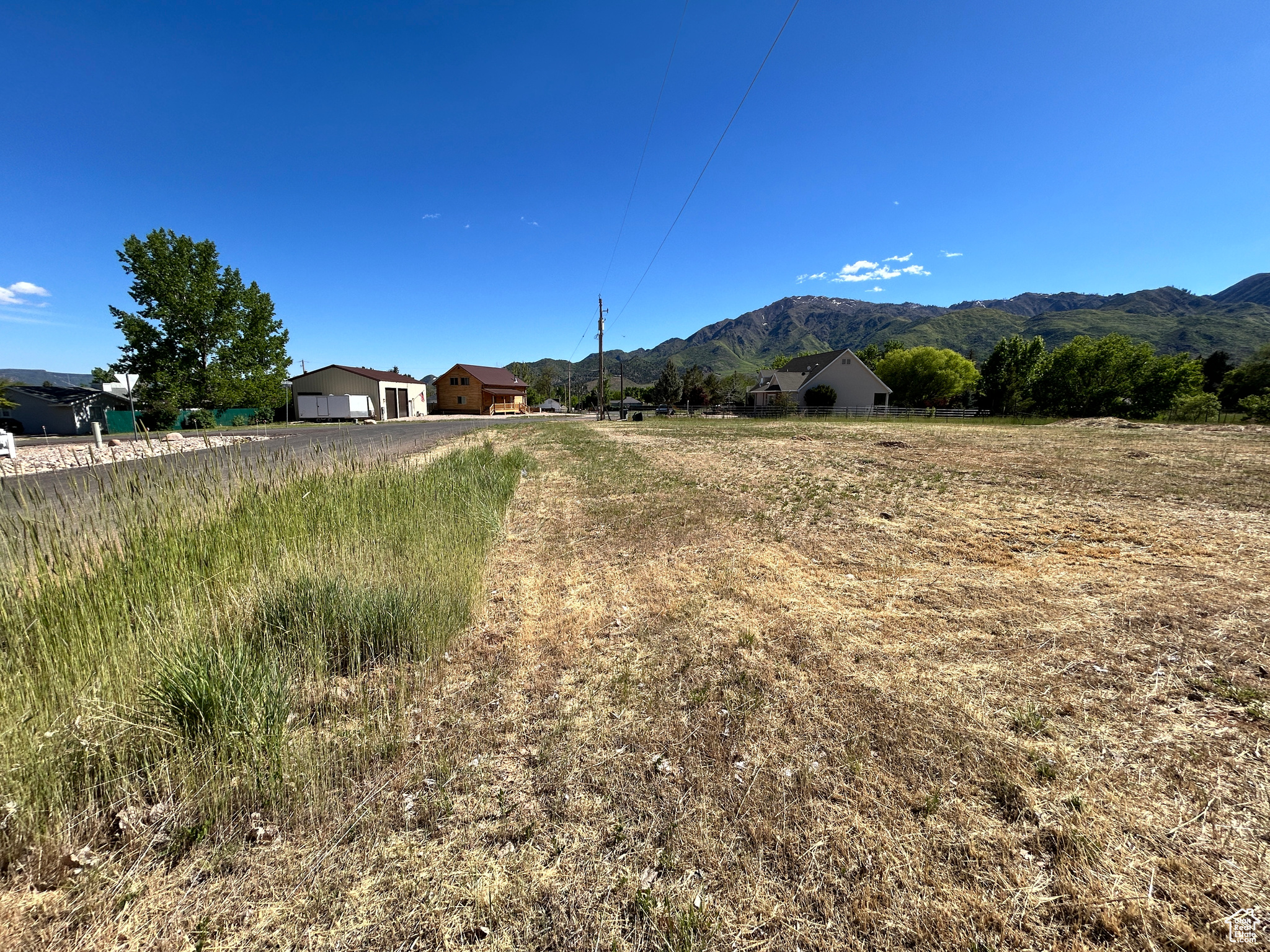 Main St, New Harmony, Utah image 7