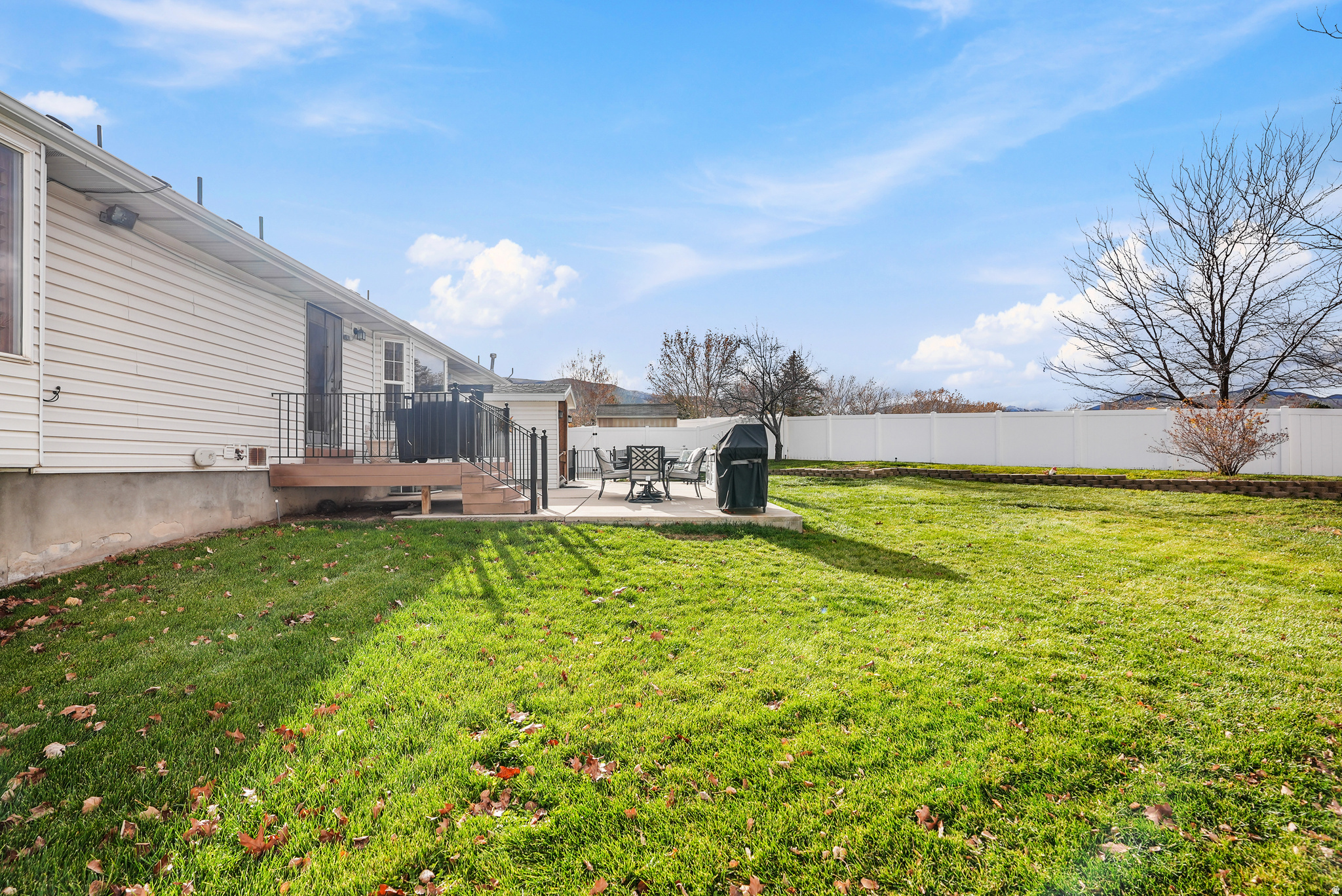 FOOTHILLS - Residential