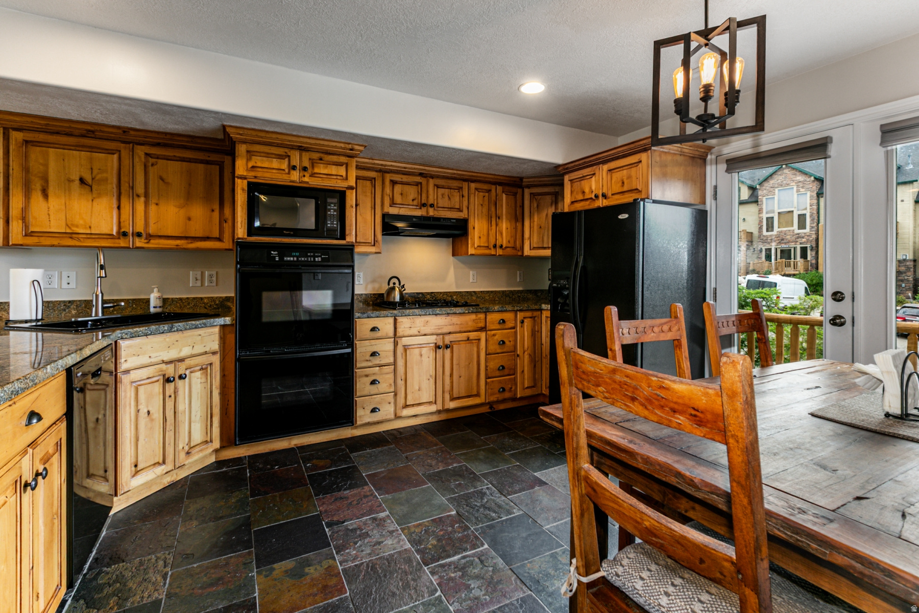 MOOSE HOLLOW - Residential