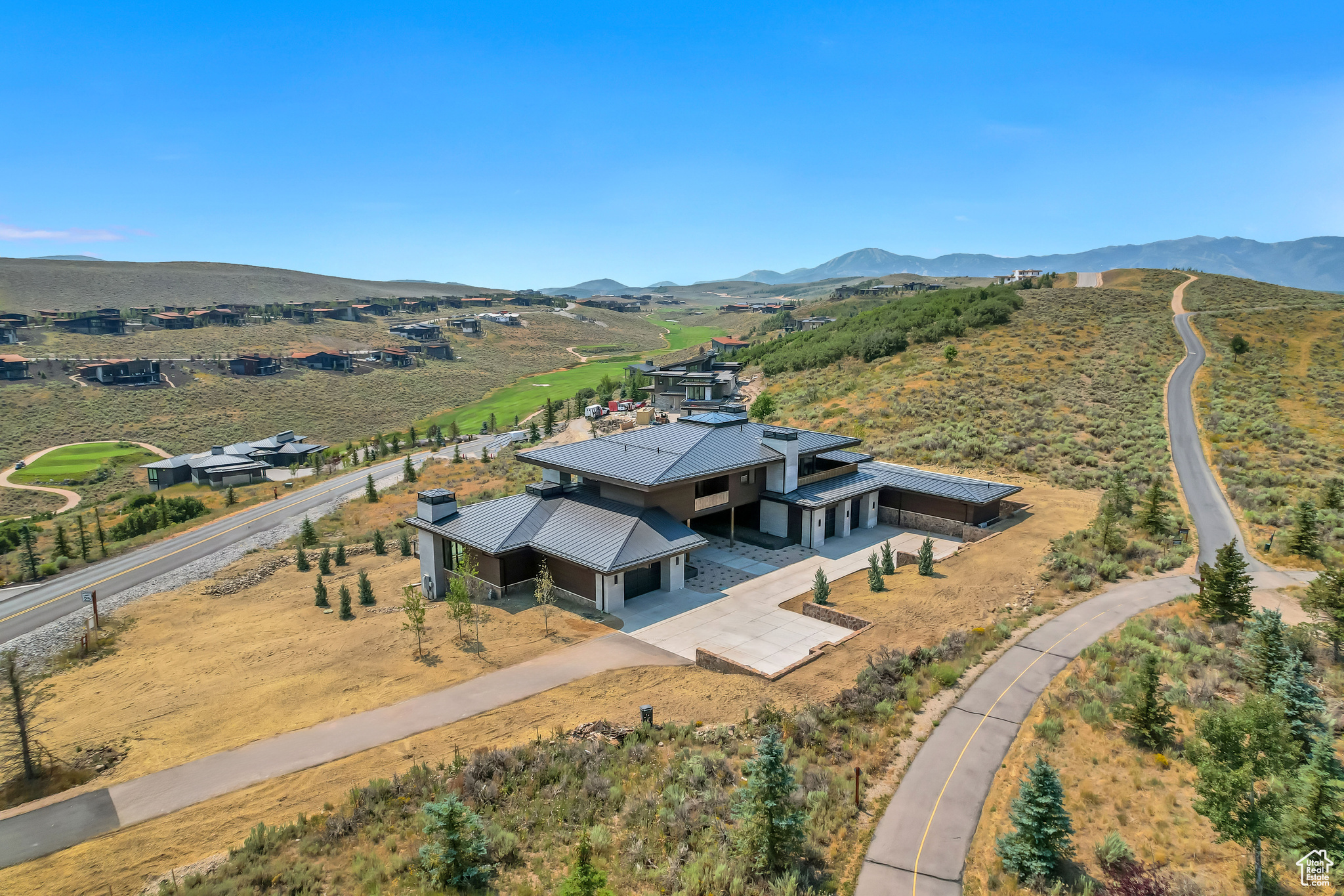 PROMONTORY PAINTED SHORES - Residential
