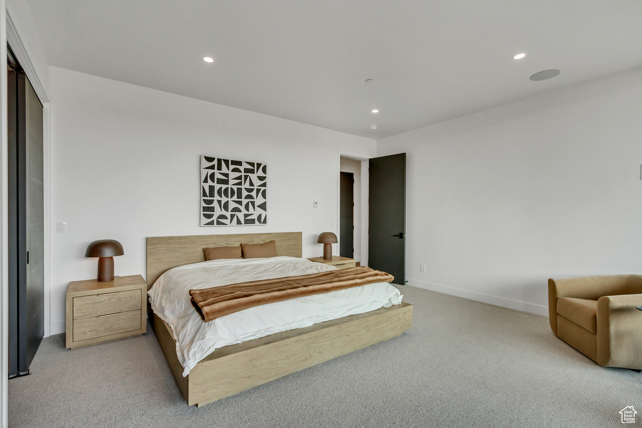 PROMONTORY PAINTED SHORES - Residential