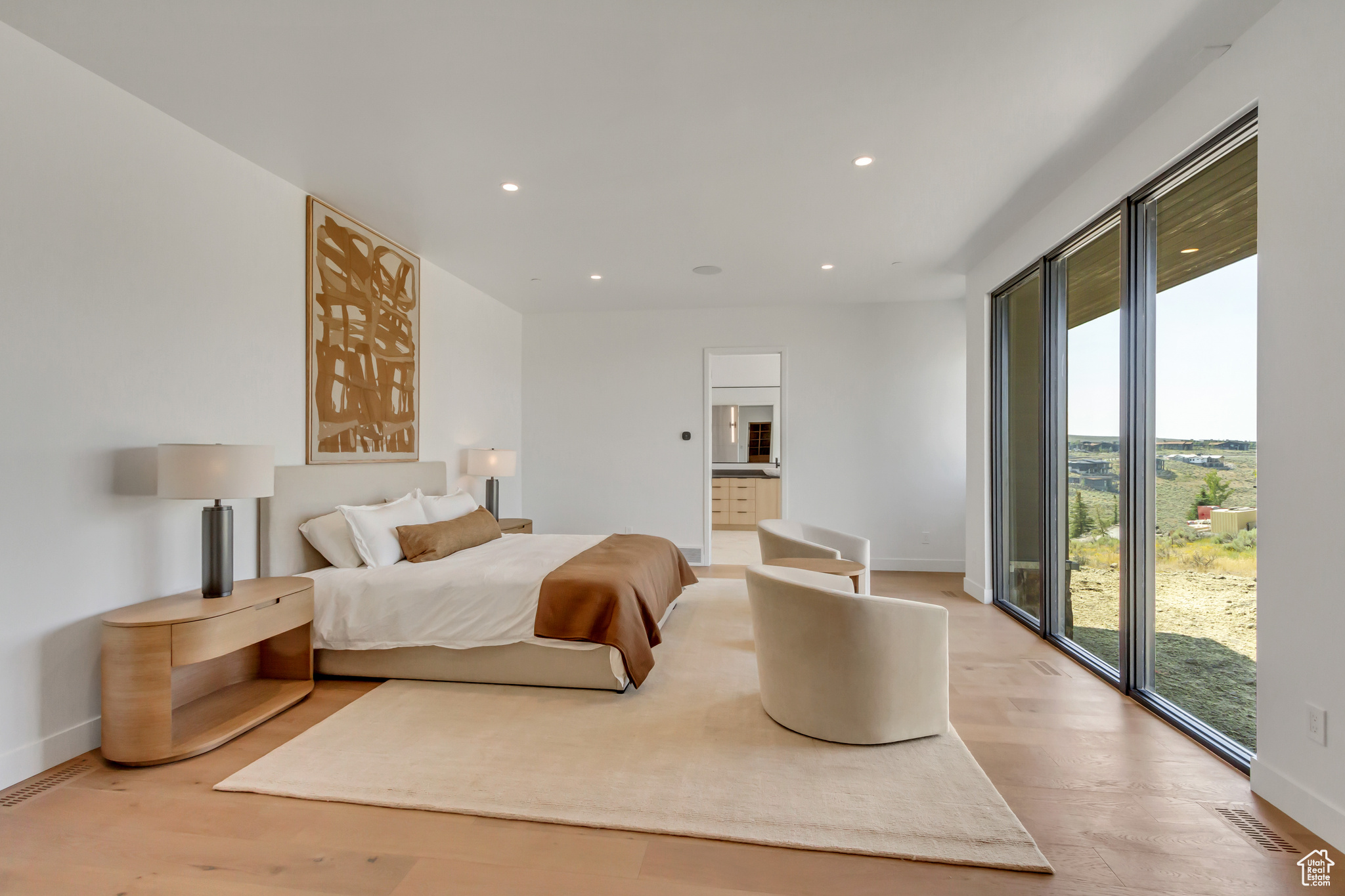 PROMONTORY PAINTED SHORES - Residential