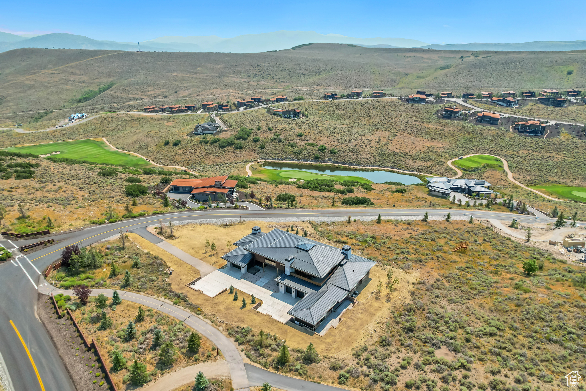 PROMONTORY PAINTED SHORES - Residential