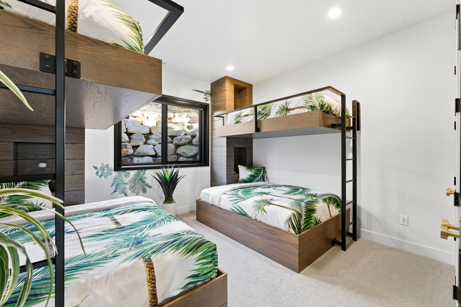 DEER MTN - Residential
