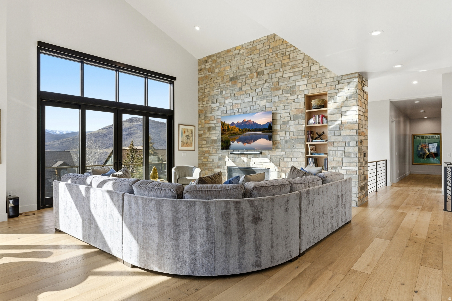 DEER MTN - Residential