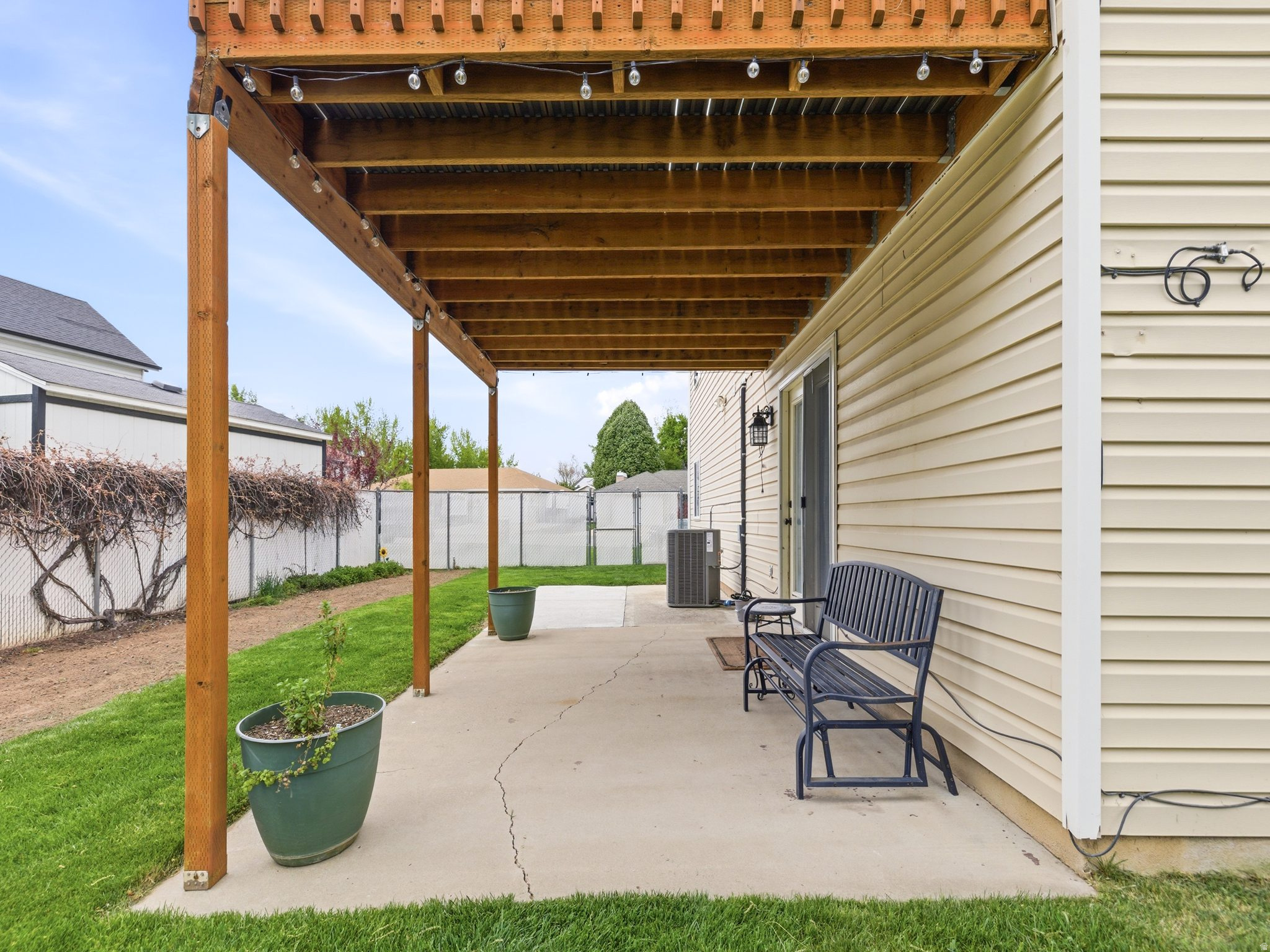 OAK FOREST NO 16 - Residential