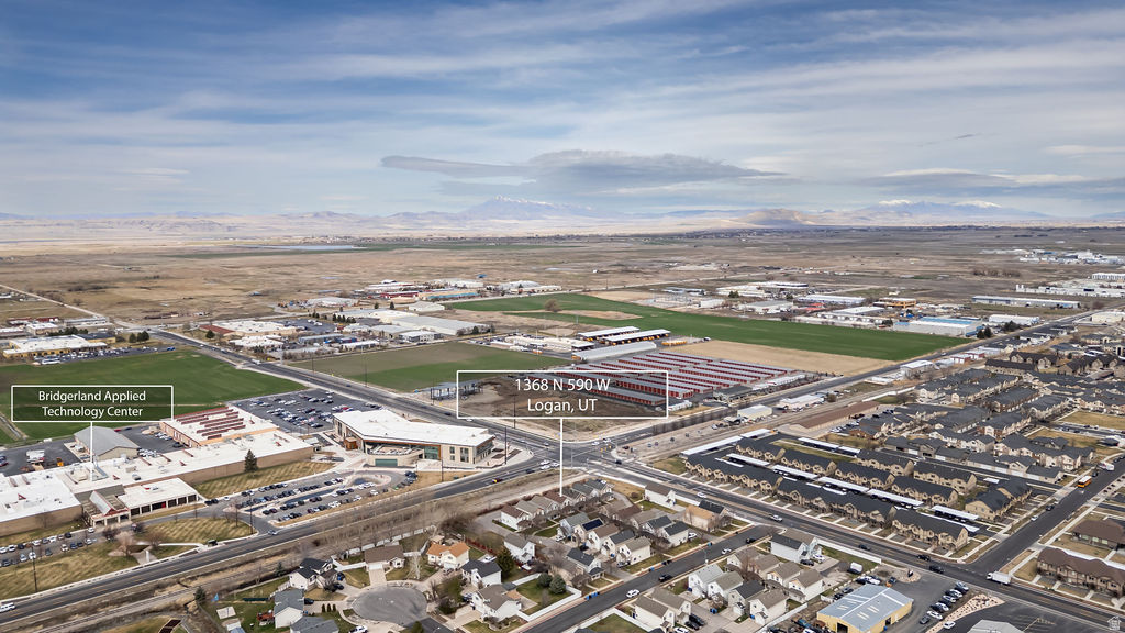 VICTORIAN VILLAGE - Residential