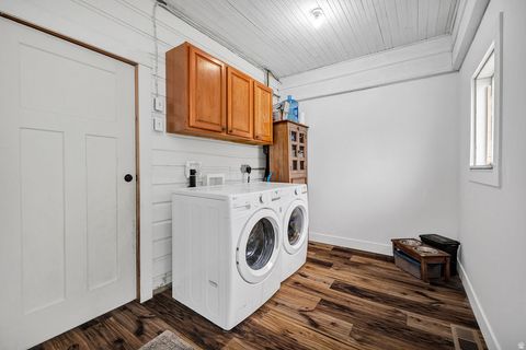 Tiny photo for 2021 S GRAMERCY AVE E, Ogden, UT 84401 (MLS # 2151609)