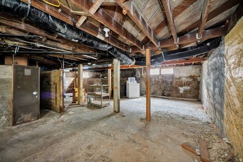 Tiny photo for 2021 S GRAMERCY AVE E, Ogden, UT 84401 (MLS # 2151609)