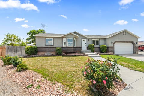 Tiny photo for 564 E 650 N, Richfield, UT 84701 (MLS # 2174355)