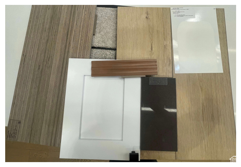 HUNTINGTON RANCH - Residential Income