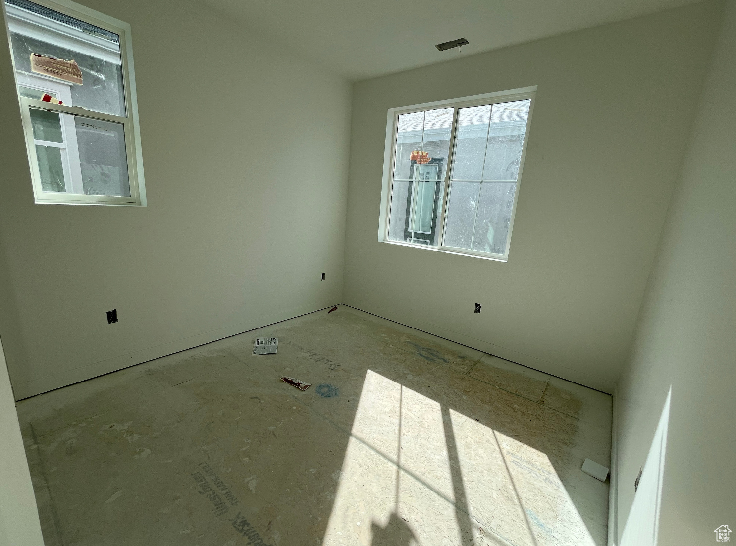 HUNTINGTON RANCH - Residential Income