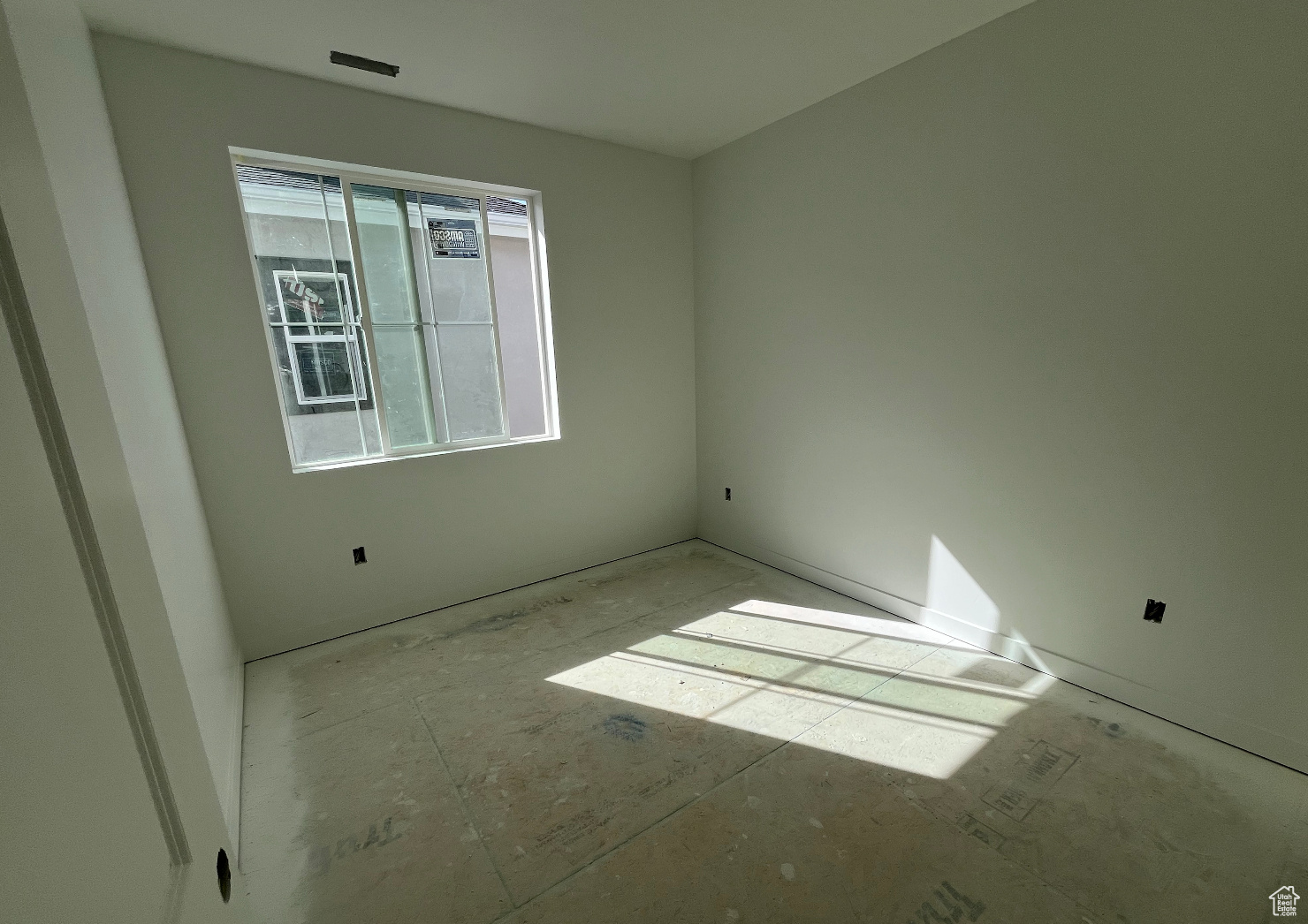 HUNTINGTON RANCH - Residential Income