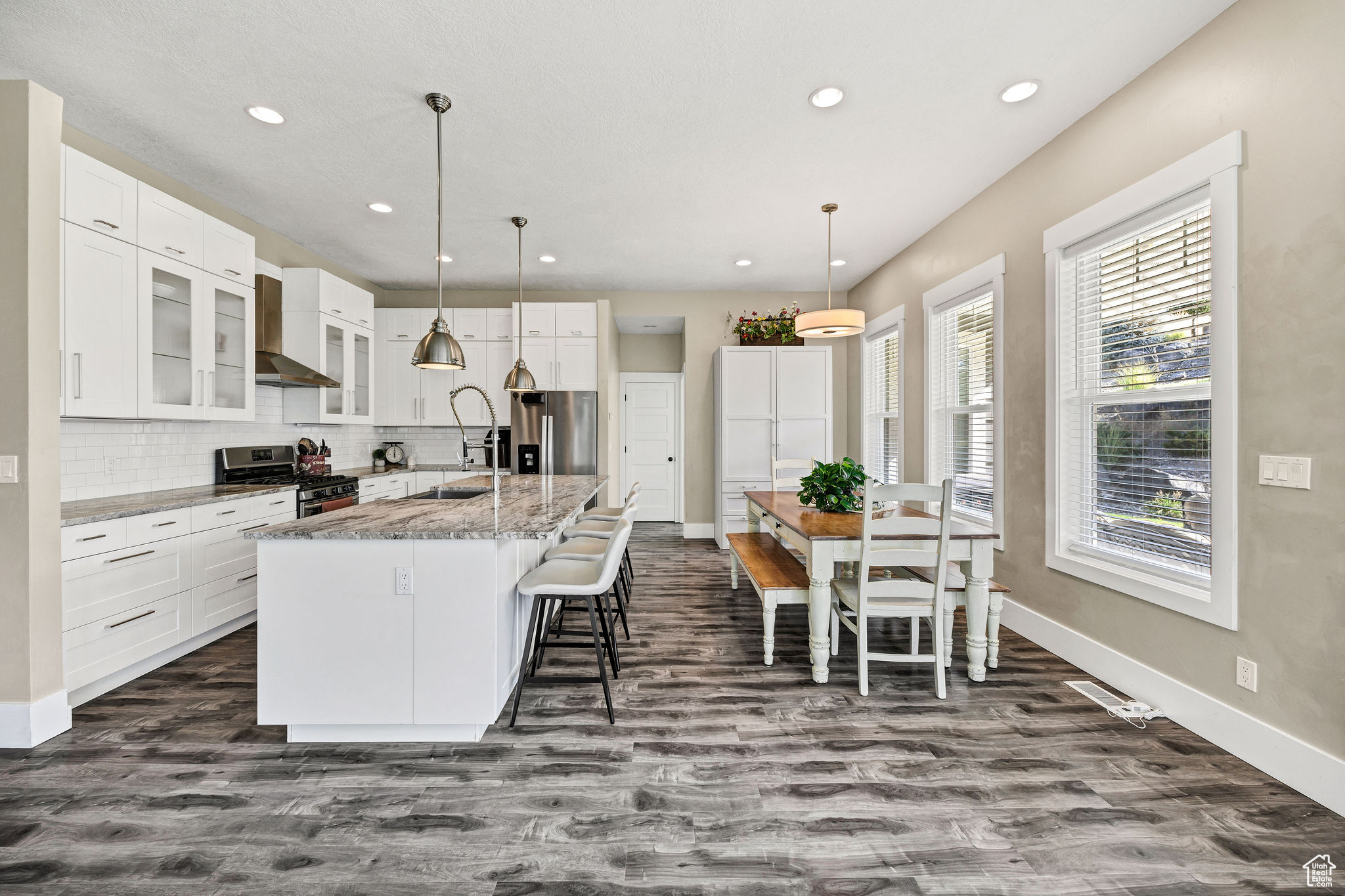 FOOTHILL HEIGHTS - Residential Lease