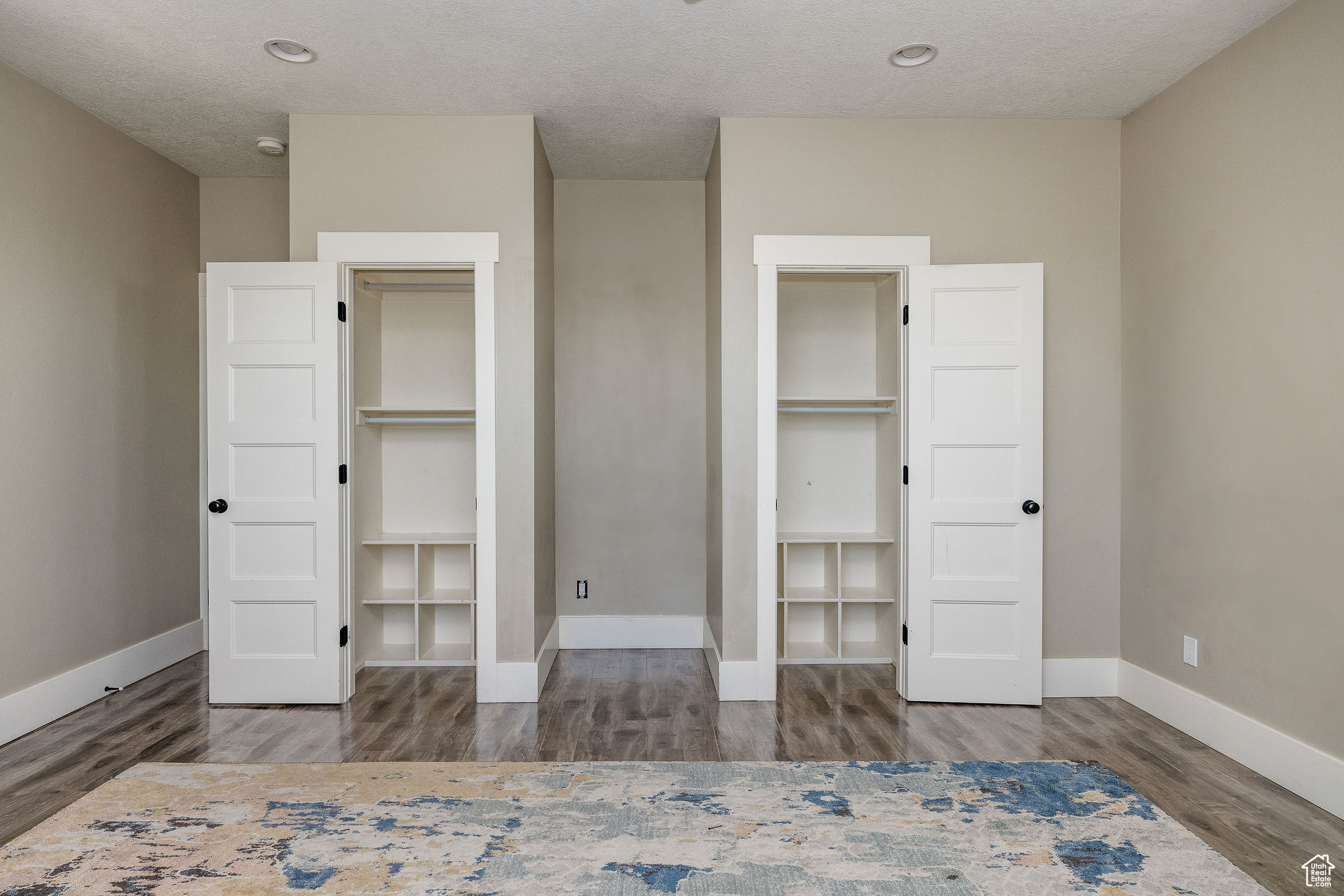 FOOTHILL HEIGHTS - Residential Lease