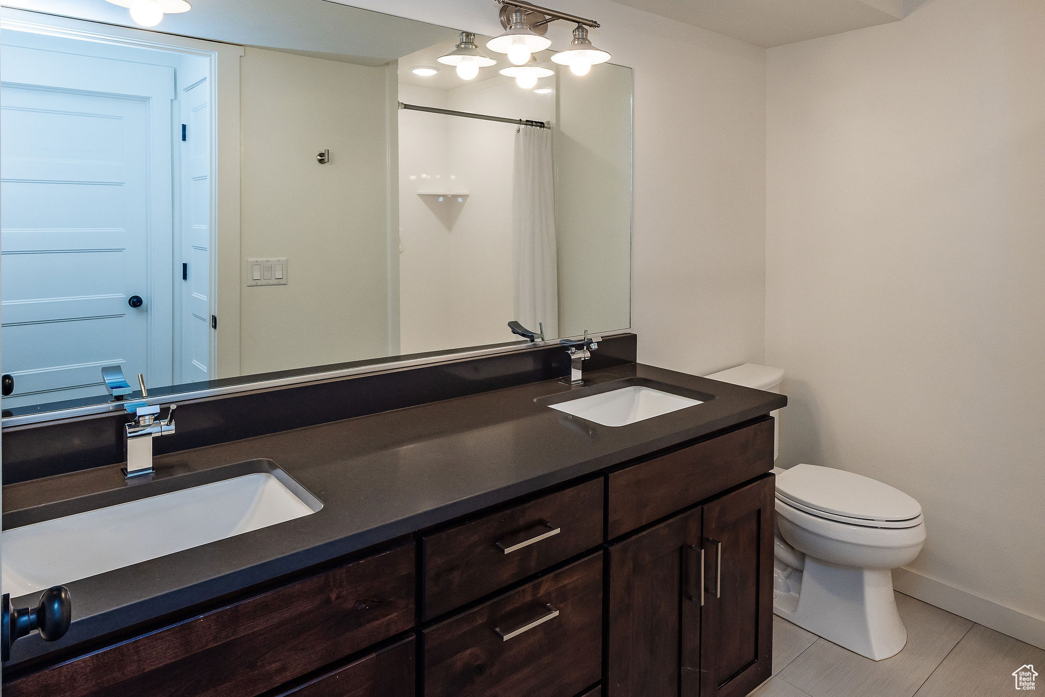 FOOTHILL HEIGHTS - Residential Lease