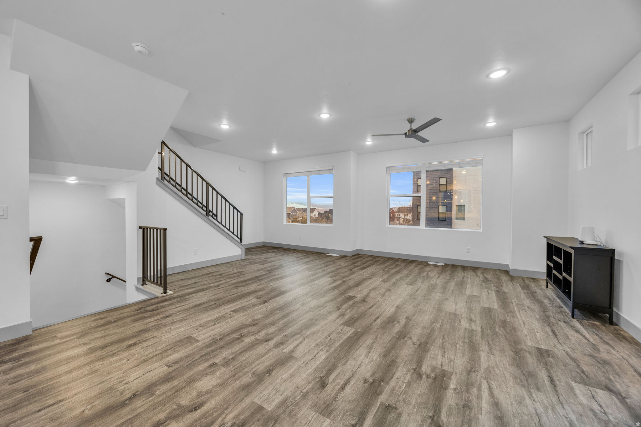 DAYBREAK - Residential Lease